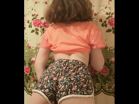 ❤️ Секси младо бебе кое ги соблекува шорцевите пред камера ❤️ Домашно порно на mk.befuck-net.ru ❤